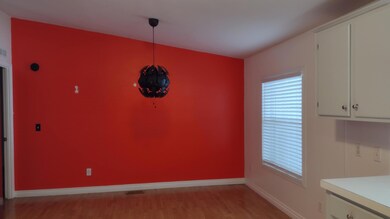 633 E Archwood Dr unit 128, Eagle Point, OR 97524 - photo 5