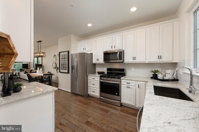 2816 Etley Ct unit 13, Hanover, MD 21076 - photo 4