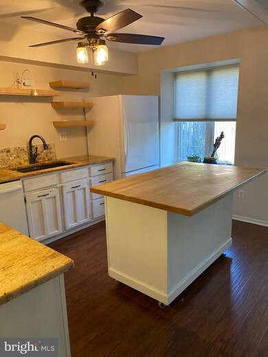 14 Independence Place, Newtown, PA 18940 - photo 3