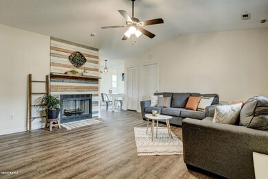 315 Chokecherry N Richlands NC-large-007