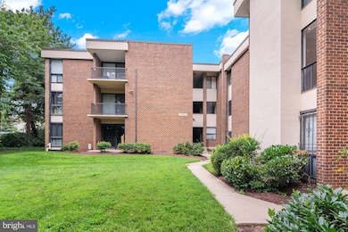 9800 Georgia Ave unit 25301, Silver Spring, MD 20902 - photo 3