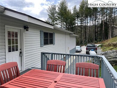 564 Aho Rd, Blowing Rock, NC 28605 - photo 5