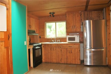 20960 Lake Sixteen Rd, Mount Vernon, WA 98274 - photo 3
