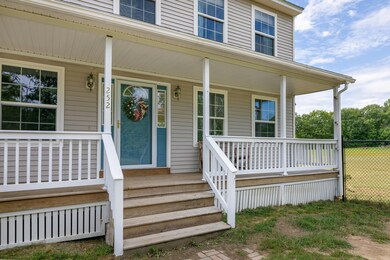 252 Ossipee Trail E Gorham ME-large-004-