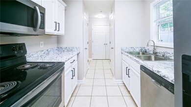 104 Westchester Cir unit 4, Athens, GA 30606 - photo 6