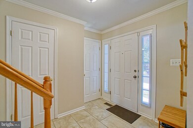 6705 Sutton Oaks Way, Gainesville, VA 20155 - photo 4