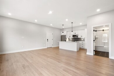 37 Horace St unit 202, Boston, MA 02128 - photo 4