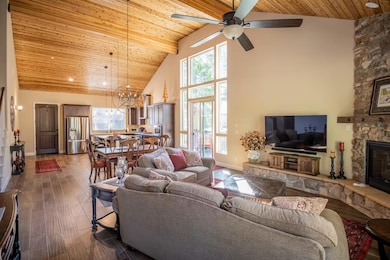 39571 Weldon Corral Ln, Shaver Lake, CA 93664 - photo 4