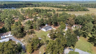 147 Swain Ln, West End, NC 27376 - photo 5