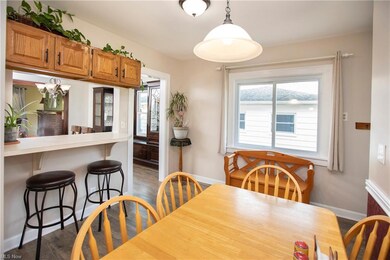 Wonderful area to gather and open concept to enjoy entertaining