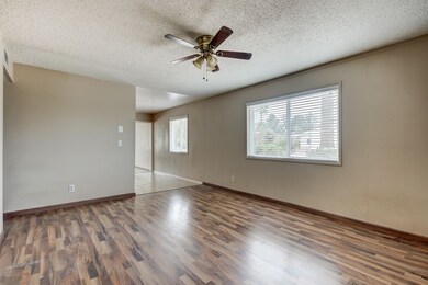 632 W Toledo St-7