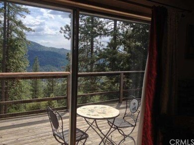 Perfect spot for that morning coffee and enjoy the