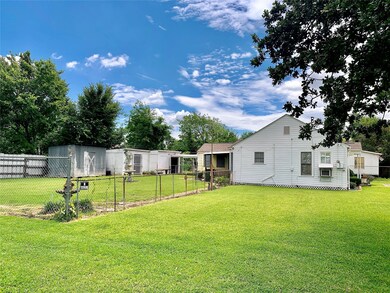 14345 Muscatine St, Houston, TX 77015 - photo 5