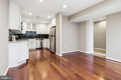 10995 Thrush Ridge Rd, Reston, VA 20191 - photo 7