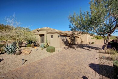 4 Car Garage-Side Entry