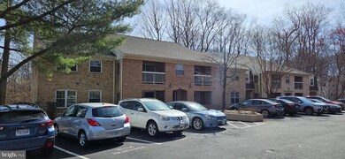 5831 Cove Landing Rd unit 301, Burke, VA 22015 - photo 2