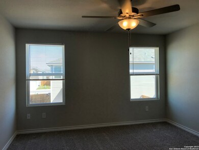 16918 Showdown Path unit 4, Selma, TX 78154 - photo 6