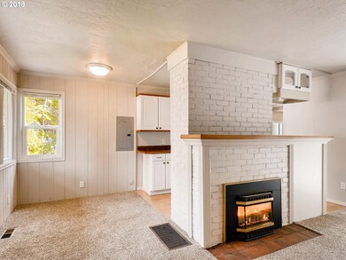 2766 Marylhurst Dr, West Linn, OR 97068 - photo 6