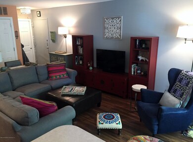 65 Elmwood Park Dr unit 20, Staten Island, NY 10314 - photo 5