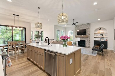 17769 Townsend Dr, Clive, IA 50325 - photo 3