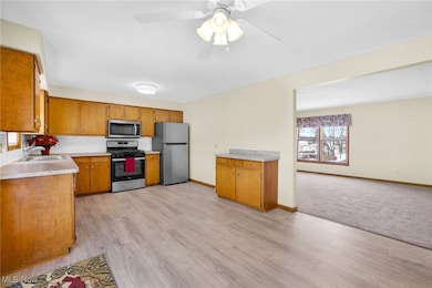 3622 Dotwood St NW, North Canton, OH 44720 - photo 7