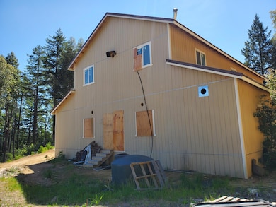 4240 Rancho Sequoia Dr, Alderpoint, CA 95511 - photo 2