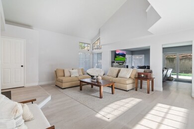 16210 Hidden Cove Dr, Riverside, CA 92503 - photo 3