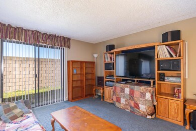 5101 Longfellow Way, Oxnard, CA 93033 - photo 4