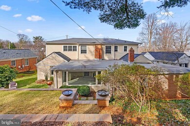 7012 Bybrook Ln, Chevy Chase, MD 20815 - photo 4