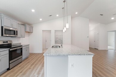 8-web-or-mls-101-cottage-ln