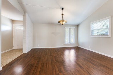 822 Fontana Ave, Richardson, TX 75080 - photo 6