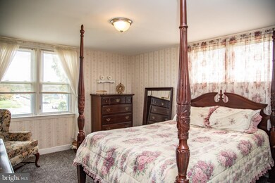 58 Briarcliffe Rd, Glenolden, PA 19036 - photo 6