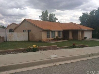 FRONT PLANTER AND RV GATES.