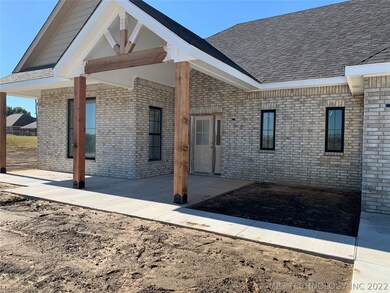 327 Emery Ln, Bartlesville, OK 74006 - photo 3