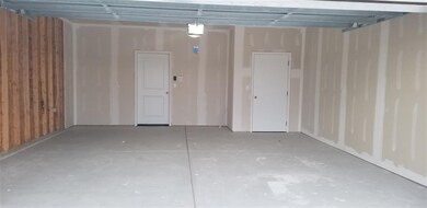 422 S Longbranch Dr, Maize, KS 67101 - photo 2