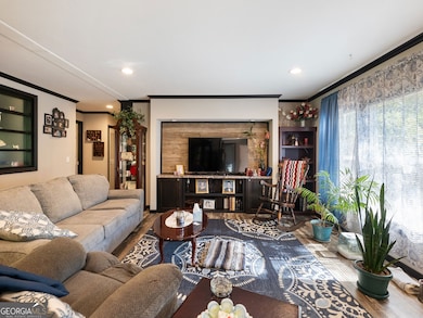 529 Eden Cir, Cleveland, GA 30528 - photo 3