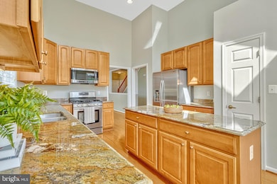 6815 Street Cry Ct, Gainesville, VA 20155 - photo 7