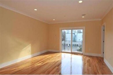 525 E 7th St unit 1, Boston, MA 02127 - photo 4