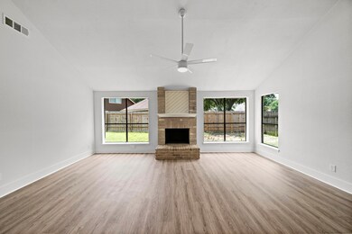 15522 Lago Villa Dr, Tomball, TX 77377 - photo 7