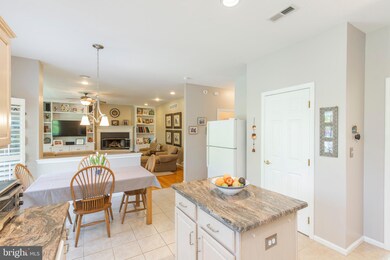 124 Chinaberry Dr, Lafayette Hill, PA 19444 - photo 6