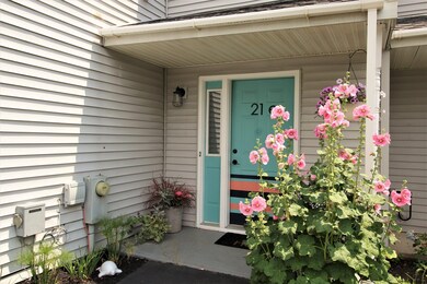 21 Louis Ave unit E, Albany, NY 12204 - photo 3