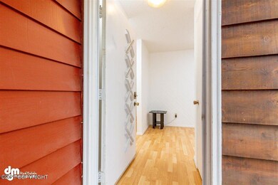 03-Entry 20210513-DW-4591