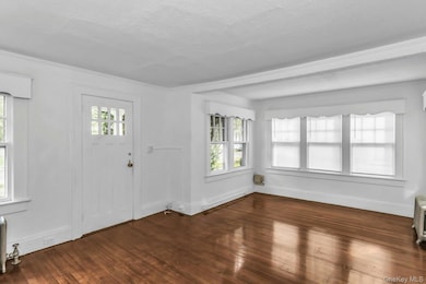 251 N Long Beach Ave, Freeport, NY 11520 - photo 4