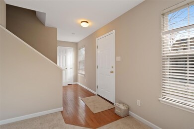 807 Waler Dr, Lake Saint Louis, MO 63367 - photo 4