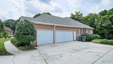 1684 Autumn Chase, Athens, AL 35613 - photo 4