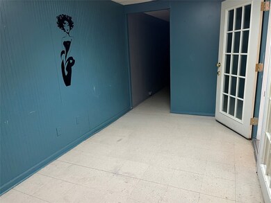 622 Uvalde Rd, Houston, TX 77015 - photo 6