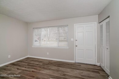 004-photo-living-room-10329965