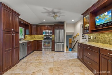 20 Valley Vale Dr, Old Bridge, NJ 08857 - photo 6