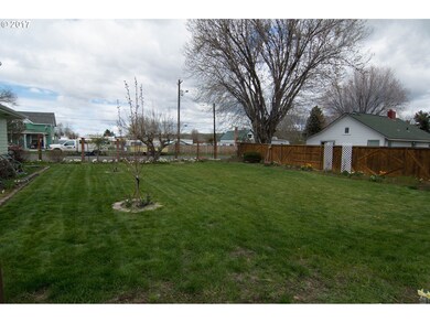 777 S Bridge St, Prairie City, OR 97869 - photo 2