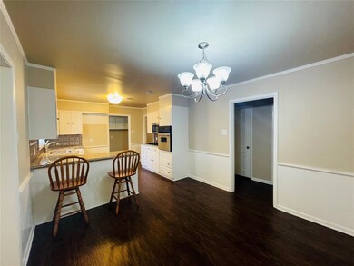 305 Line Dr, Gainesville, TX 76240 - photo 7